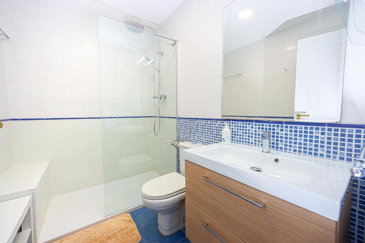 Apartment Palmeras With Community Pool